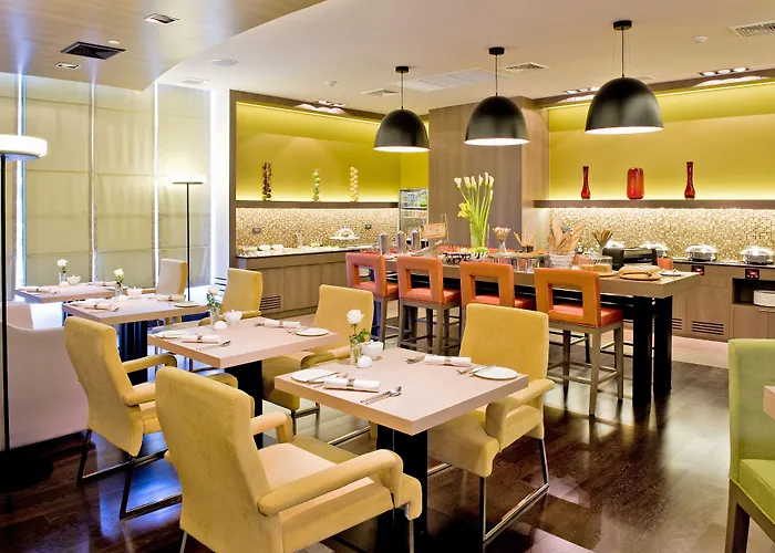 Hotel Novotel On Siam Square 4*