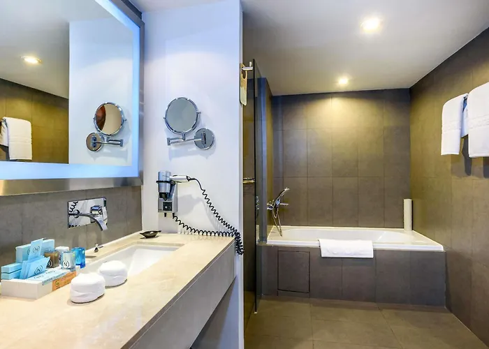 Novotel On Siam Square 4* Bangkok