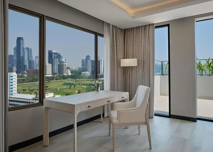 Hotel Novotel On Siam Square 4*